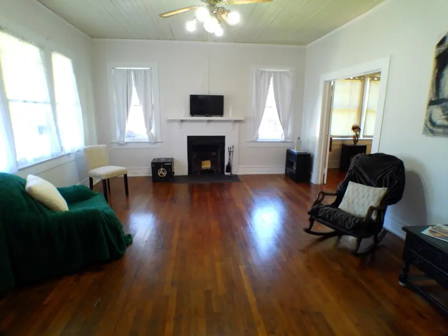306 E Gordon Street, Thomaston, GA 30286 - Image #2