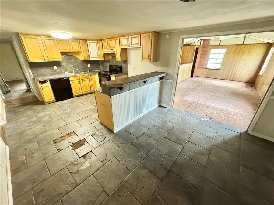 18 Giles Road, Phenix City, AL 36869 - Image #3