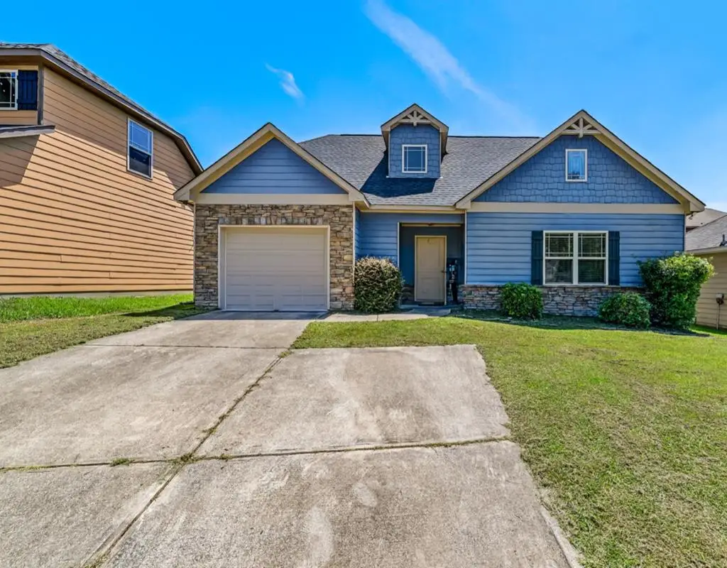 33 Hickory Heights Drive, Phenix City, AL 36870 - Image #1