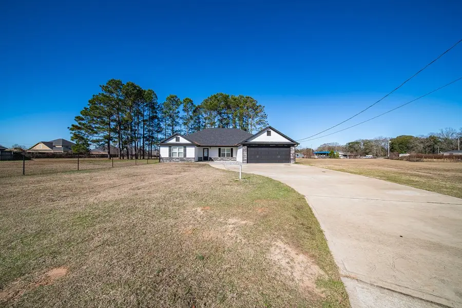 47 Wheatland Way, Fort Mitchell, AL 36856 - Image #2