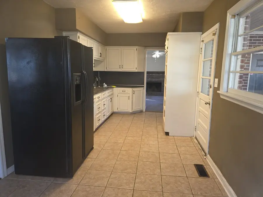 5741 Kenwood Avenue, Columbus, GA 31909 - Image #2