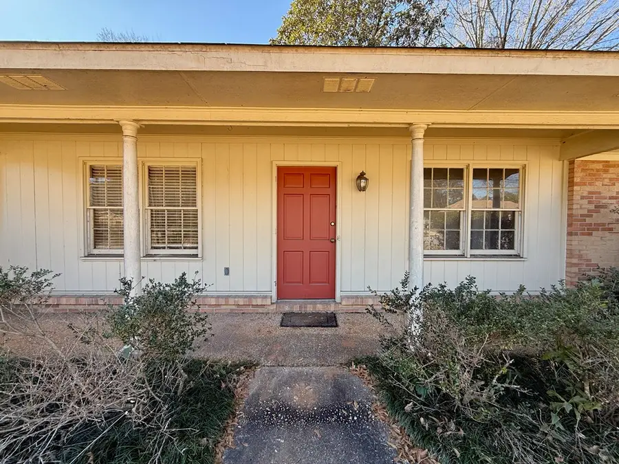 3306 Caravelle Drive, Columbus, GA 31909 - Image #2