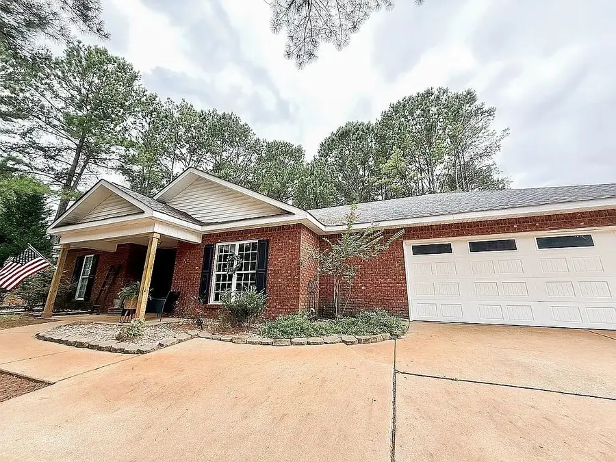 321 Mountain Creek Drive, Hamilton, GA 31811 - Image #2