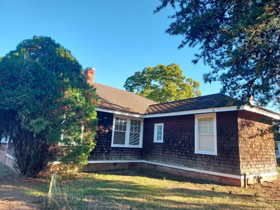 28 Johnson Avenue, Manchester, GA 31816 - #3