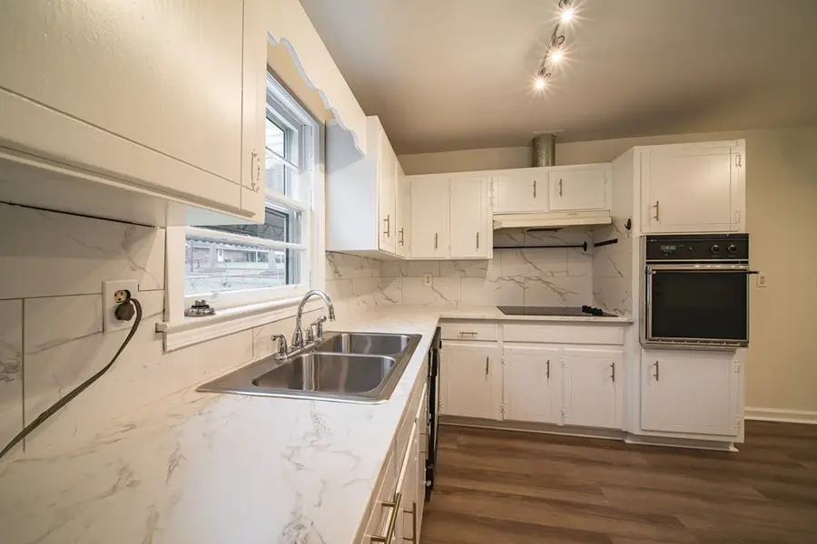 1031 E Crockett Drive, Columbus, GA 31904 - #3