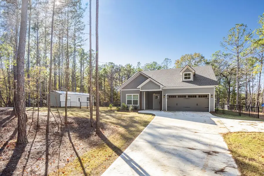 211 Dorsey Drive, Hamilton, GA 31811 - #2