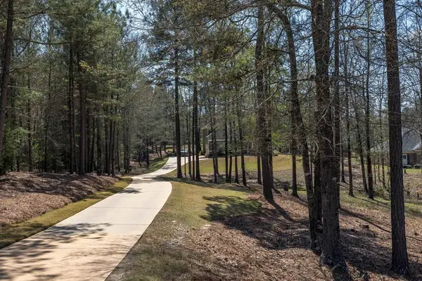 139 Shadewood Drive, CATAULA, GA 31804