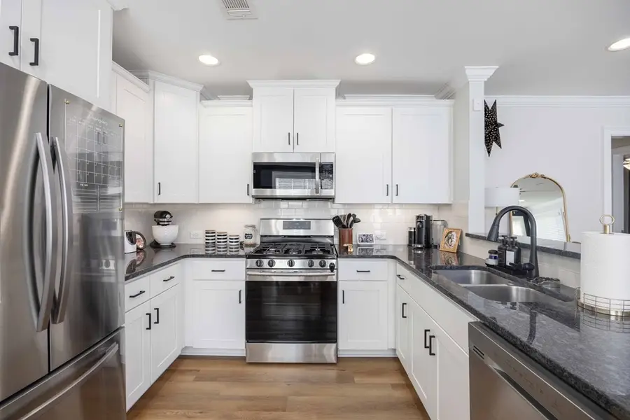 90 Quail Run Avenue, Smiths Station, AL 36877 - #3