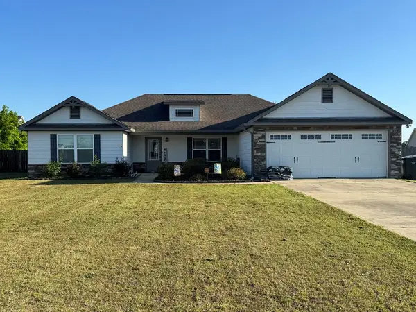 98 Old Glory Way, FORT MITCHELL, AL 36856