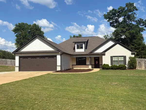 302 Lee Road 0293, SMITHS STATION, AL 36877