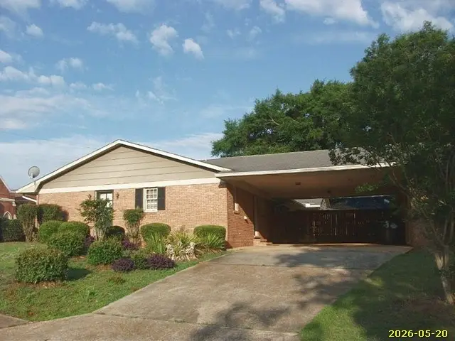 134 E 4th Avenue, Buena Vista, GA 31803 - #3