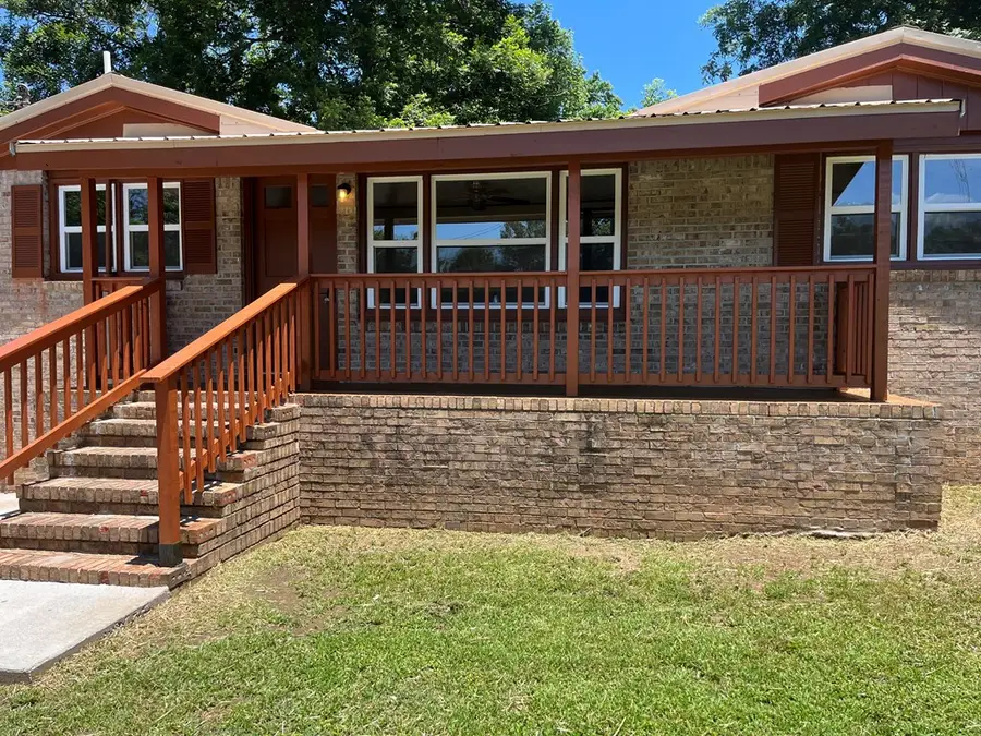 300 Hunt Circle, Manchester, GA 31816 - #2