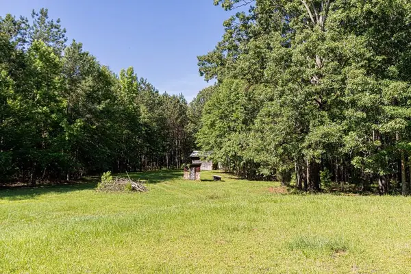 231 Lower Lovelace Road, WEST POINT, GA 31833