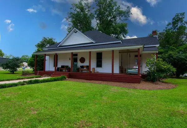 322 Fort Lane, HAMILTON, GA 31811