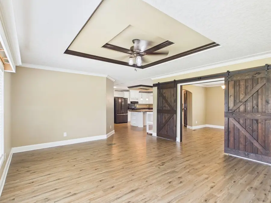 73 Lakeview Drive, Pittsview, AL 36871 - #2