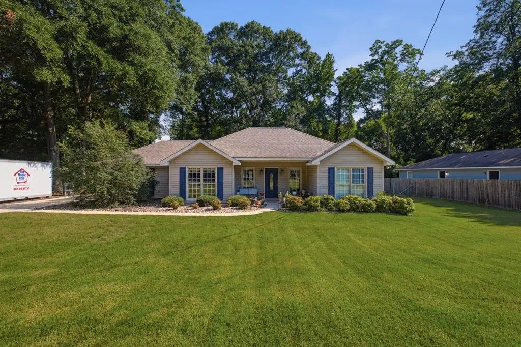 1106 12th Street, Phenix City, AL 36867 - #1