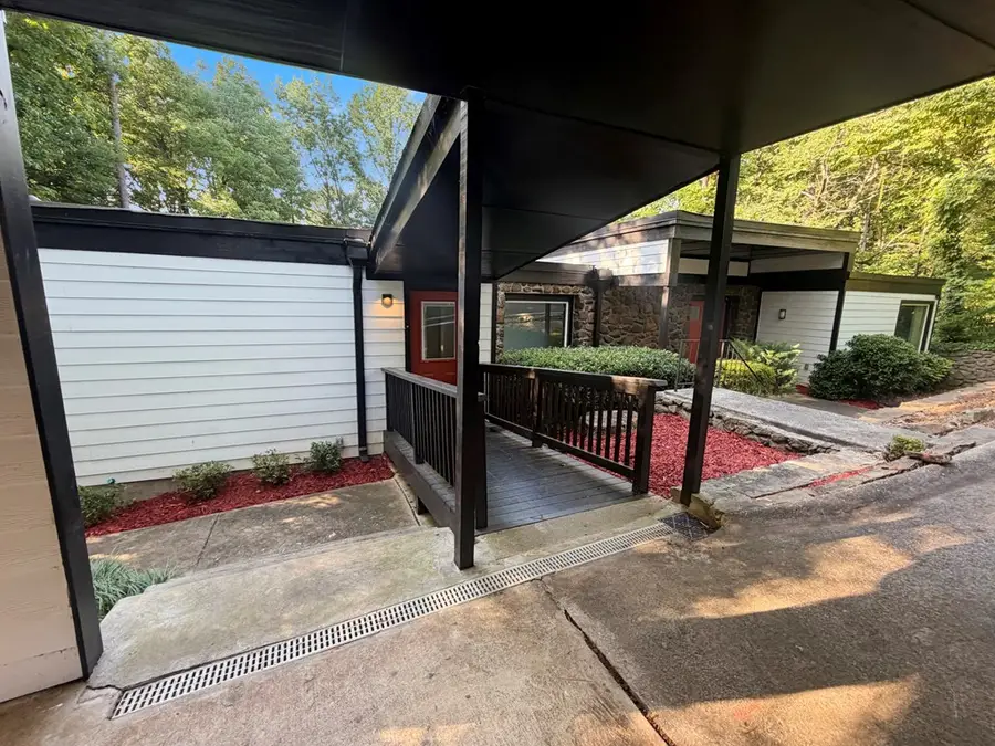 2788 NE Galahad Dr, Atlanta, GA 30345 - #2
