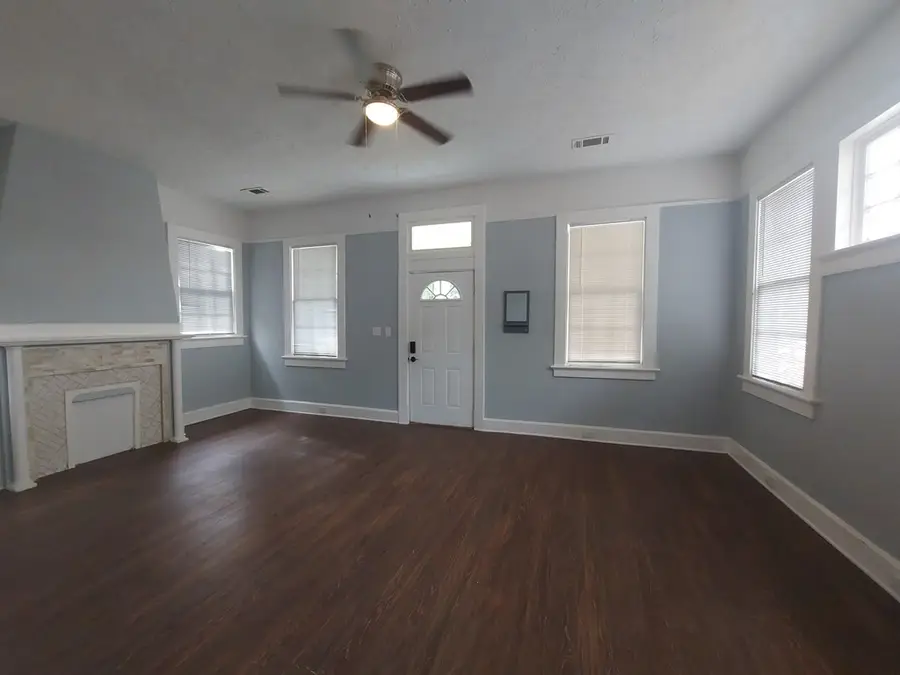 2425 10th Street, Columbus, GA 31906 - #2