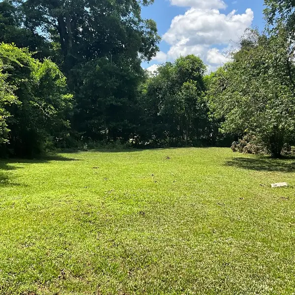 216 Humber Avenue, LUMPKIN, GA 31815