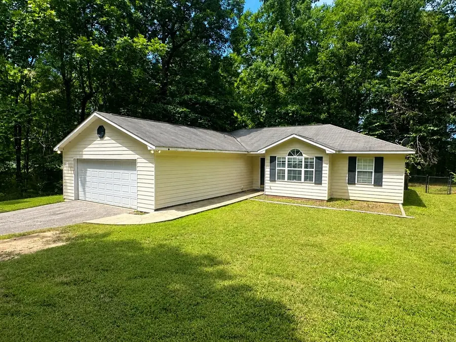 141 Douglas Drive, Ellerslie, GA 31807 - #2