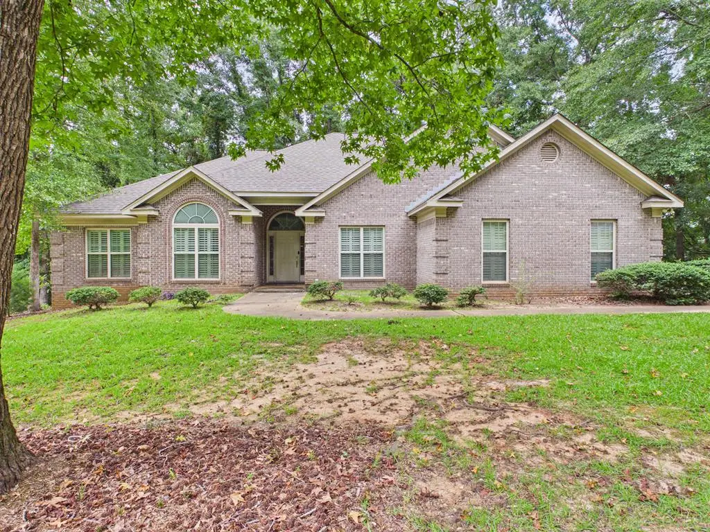 38 Wildwood Plantation Drive, Cataula, GA 31804 - #1