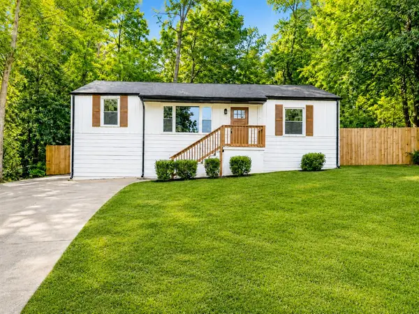 2190 Gordan Circle, SMRYNA, GA 30080