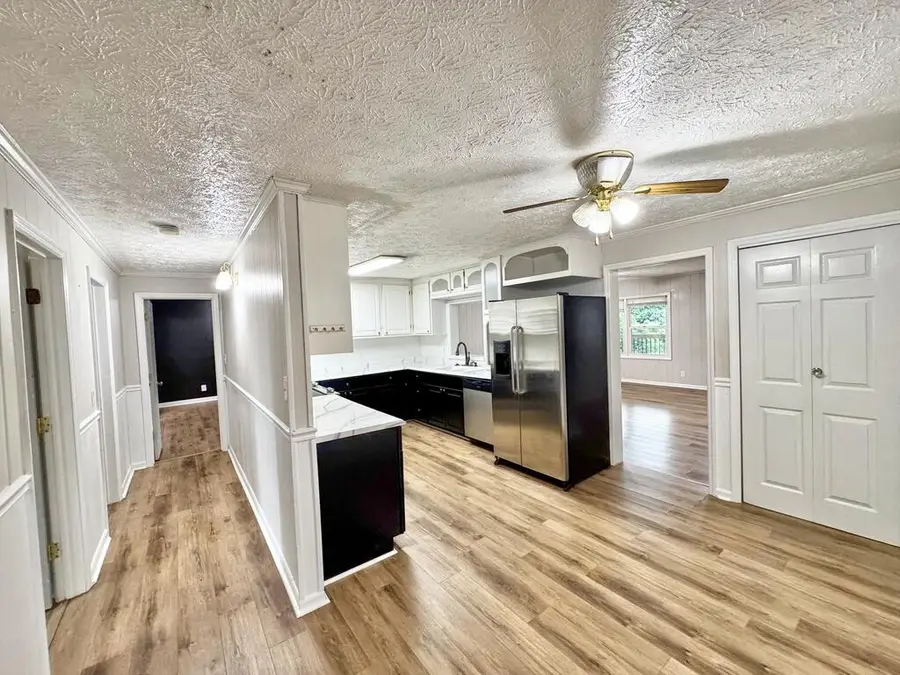 5 Lake Drive, Lagrange, GA 30041 - #2