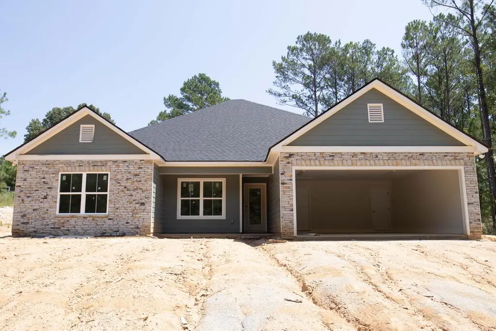 33 Ihagee Creek Circle, Fort Mitchell, AL 36856 - #1