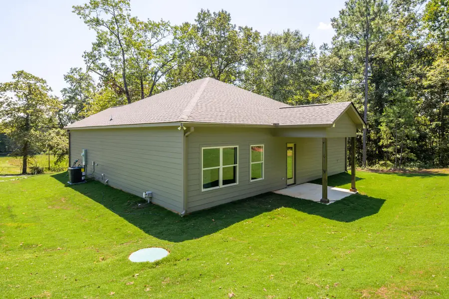 8 Hill Street, Phenix City, AL 36869 - #2