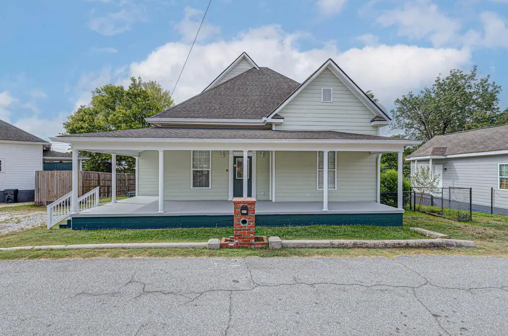 803 19th Street, Phenix City, AL 36867 - #1