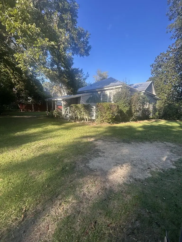 612 Goolsby Street, Hurtsboro, AL 36860 - #3