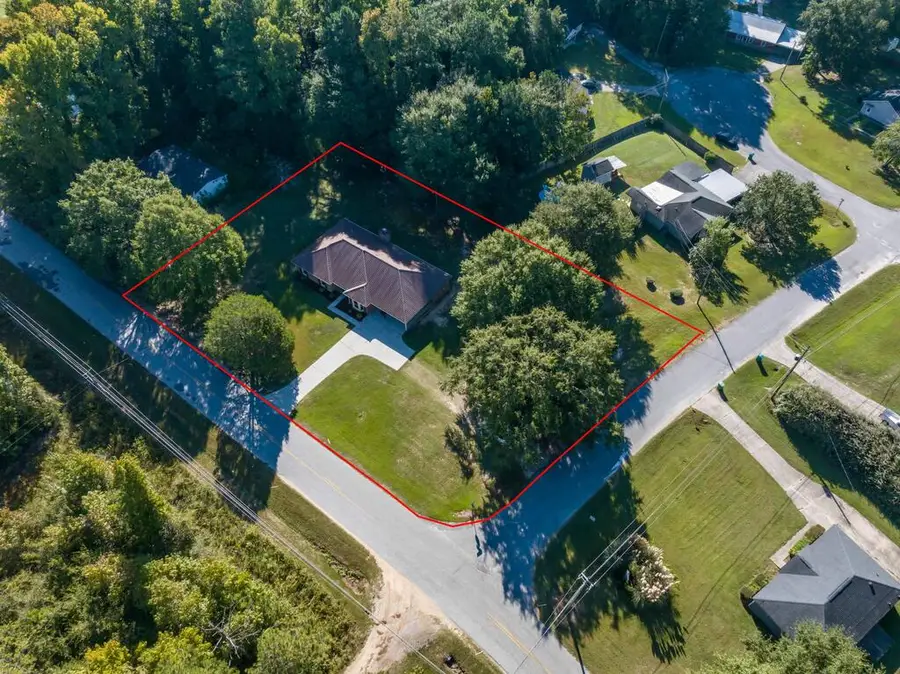 2566 Lamb Road, Smiths Station, AL 36877 - #2