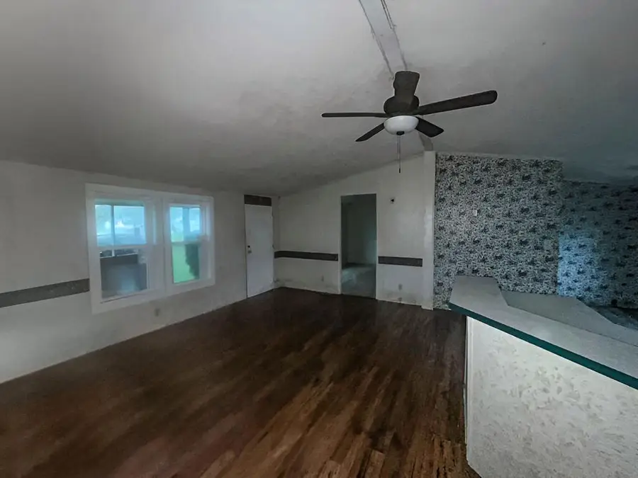 61 Amber Drive, Ray City, GA 31645 - #3