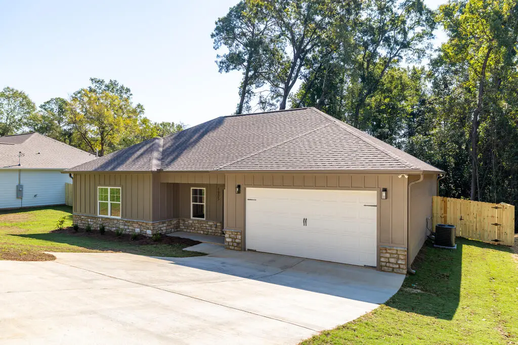 1905 Sandfort Road, Phenix City, AL 36869 - #1
