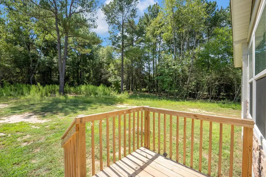 152 Ridgelake Circle, Saint Matthews, SC 29135 - Image #3