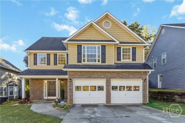 2070 Stoneoak Drive, Lawrenceville, GA 30043