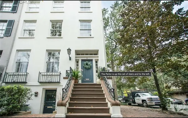 1 E Gordon Street #1, Savannah, GA 31401