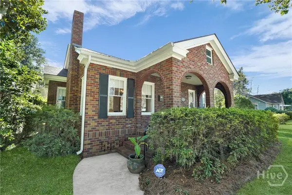 1525 E 51st Street, Savannah, GA 31404