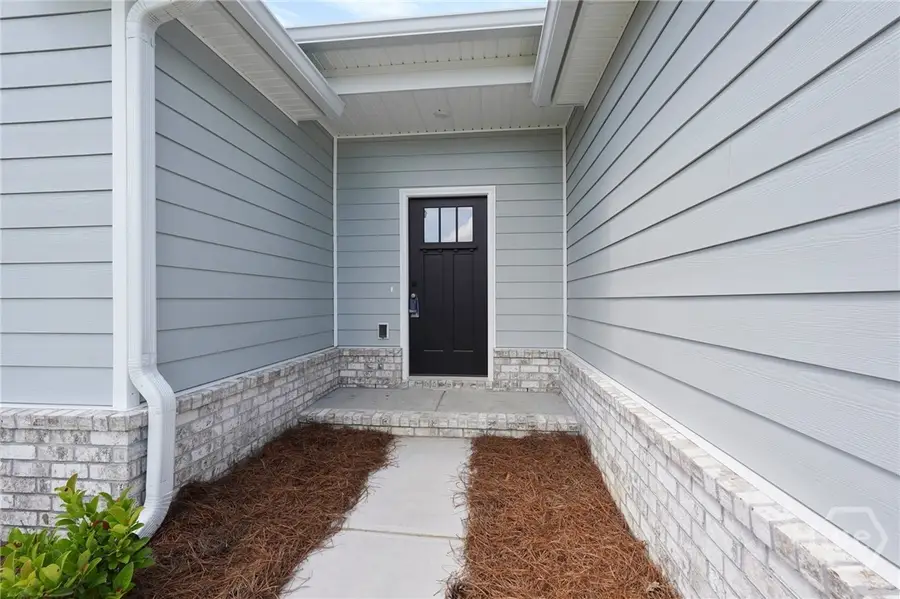 129 Hanover Place, Richmond Hill, GA 31324 - Image #2