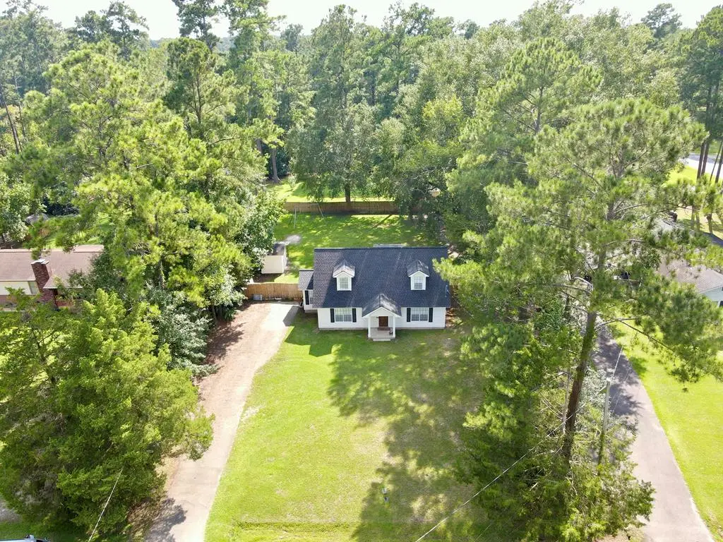 212 Acacia Blvd, Thomasville, GA 31792 - Image #1