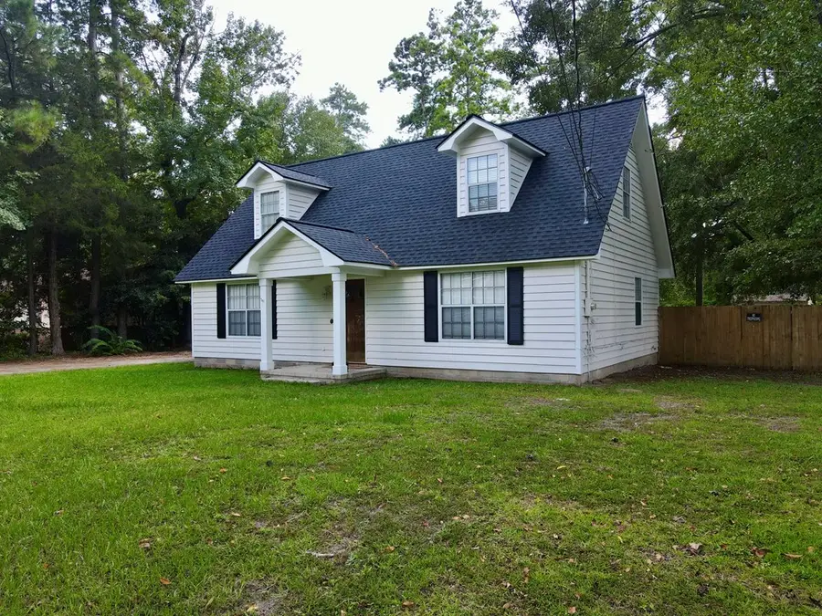 212 Acacia Blvd, Thomasville, GA 31792 - Image #2