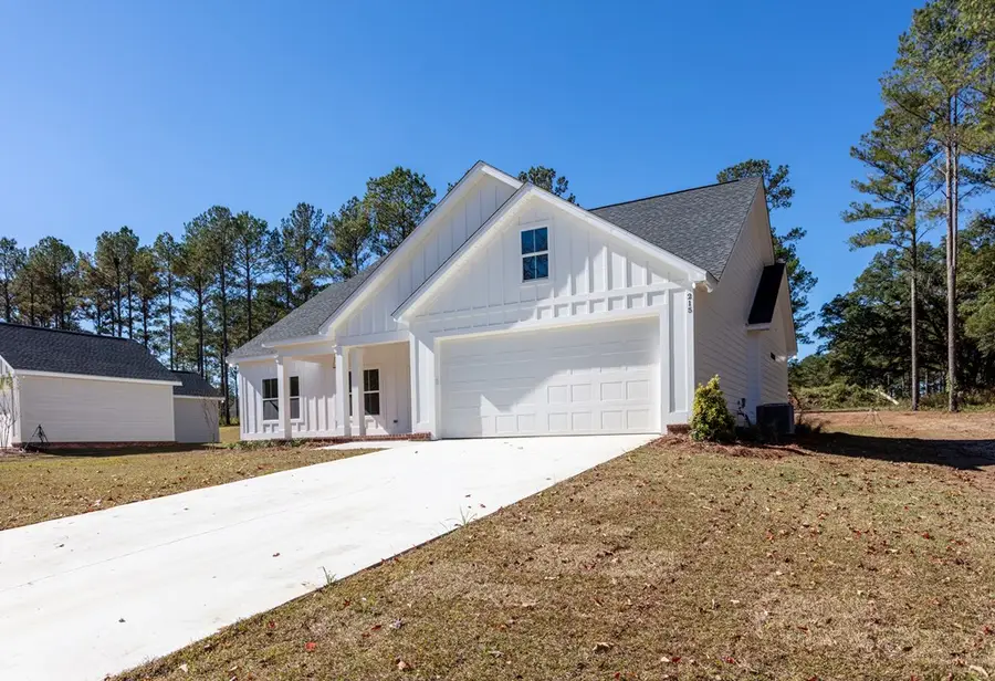 215 Bloomfield Dr., Thomasville, GA 31792 - Image #3