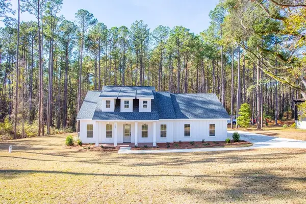 194 Blackberry Lane, Thomasville, GA 31792