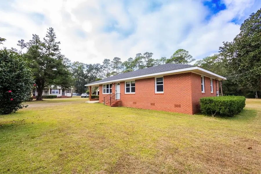 255 Dogwood Dr, Thomasville, GA 31757 - Image #2