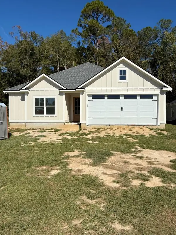 108 Palm Island Dr, Thomasville, GA 31757