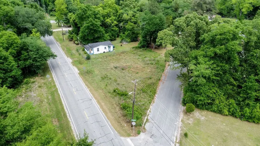 927 5th Ave, Bainbridge, GA 39817 - Image #3