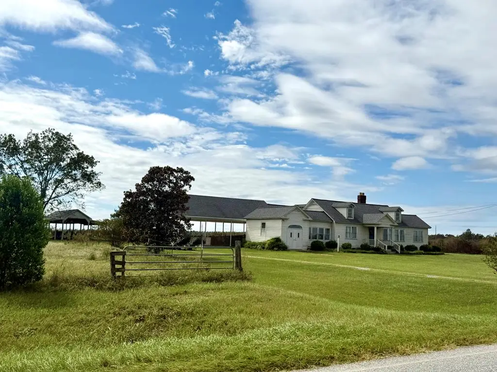 638 Pine Hill Rd, Bainbridge, GA 39817 - Image #1