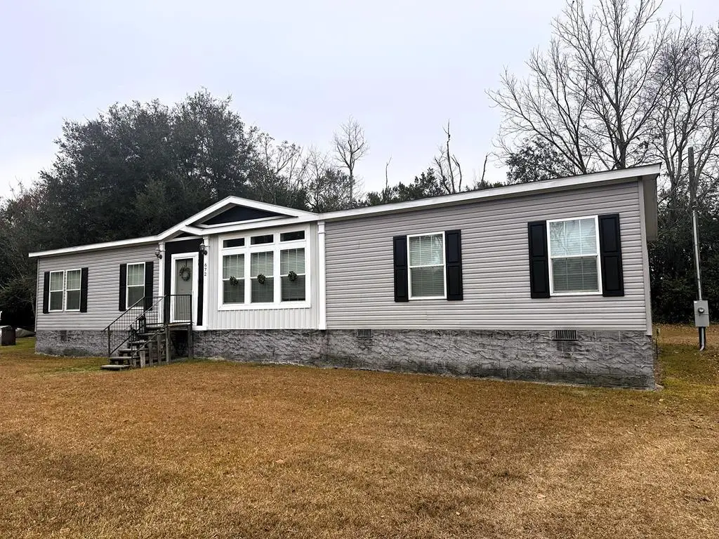 672 Cherokee Drive, Moultrie, GA 31768 - Image #1