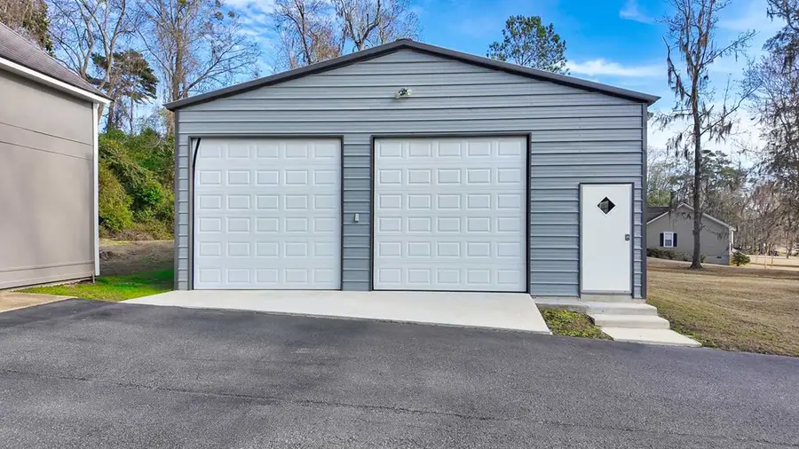 290 Lilliquin Drive, Thomasville, GA 31757 - #3