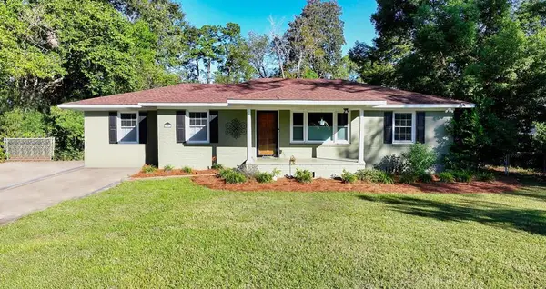 907 Remington Avenue, Thomasville, GA 31792